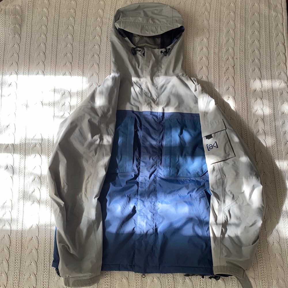 Burton AK Snowboarding Jacket - Men’s Size Medium